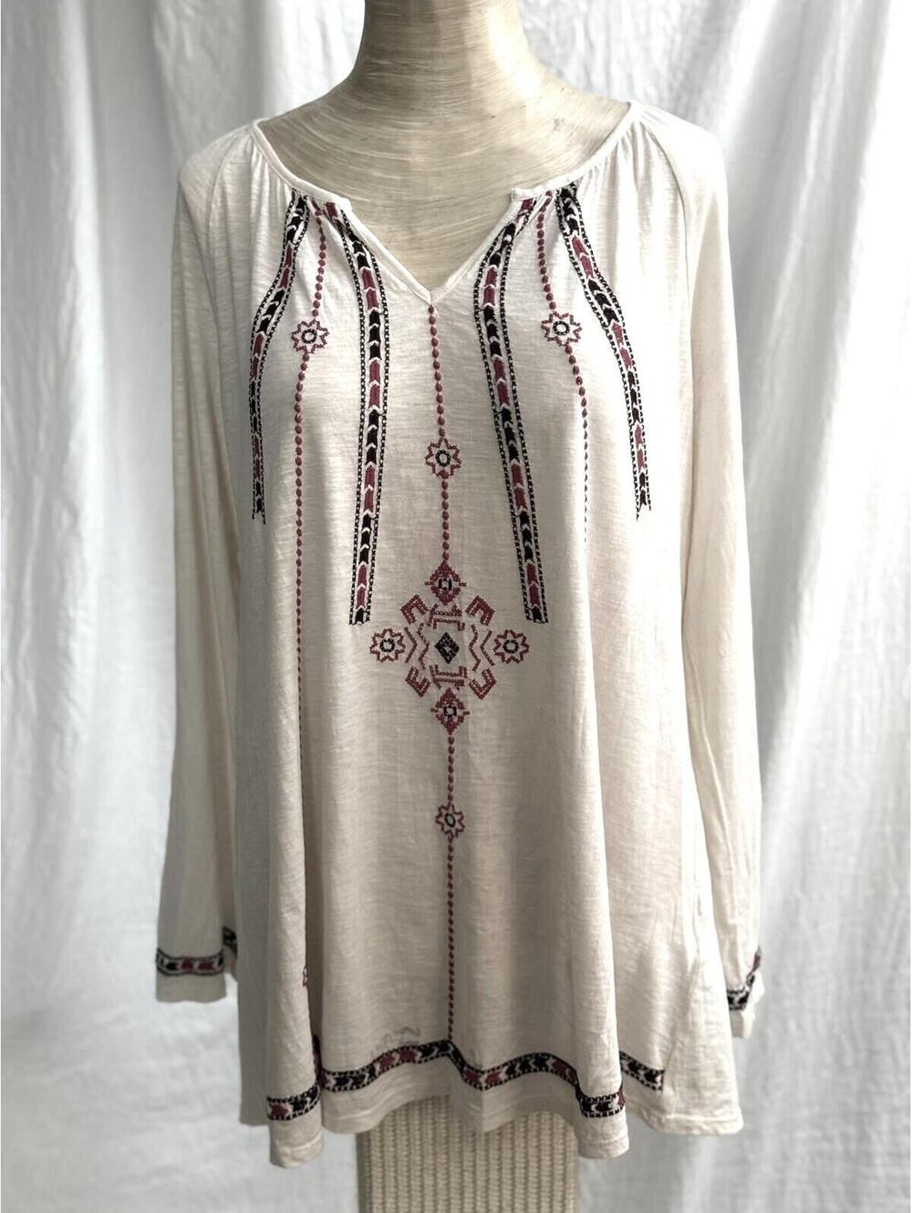🆕LISTING🆕 Lucky Brand Cream Peasant top